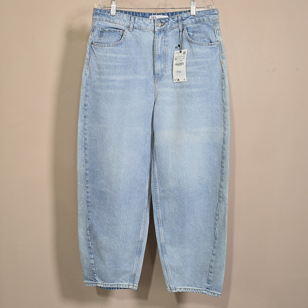 Zara High Rise BALLOON FIT Light Blue Women's Jeans sz 42 EUR / 10 US. Baggy